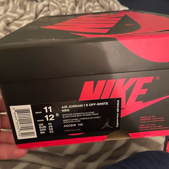 Off White x Jordan 1 UNC Size 11 main image 10